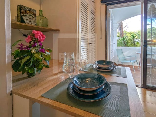 1 soveværelse Lejlighed til leje i San Jose / Sant Josep de Sa Talaia - € 1.250 (Ref: 9380172)