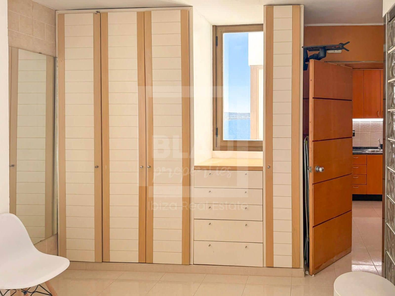 1 bedroom Flat for rent in Sant Antoni de Portmany - € 2,200 (Ref: 9449278)