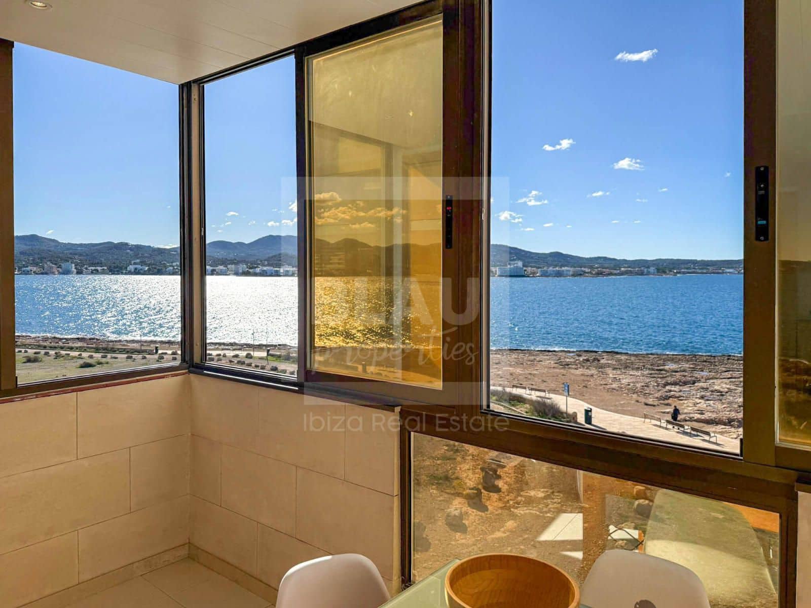 1 bedroom Flat for rent in Sant Antoni de Portmany - € 2,200 (Ref: 9449278)