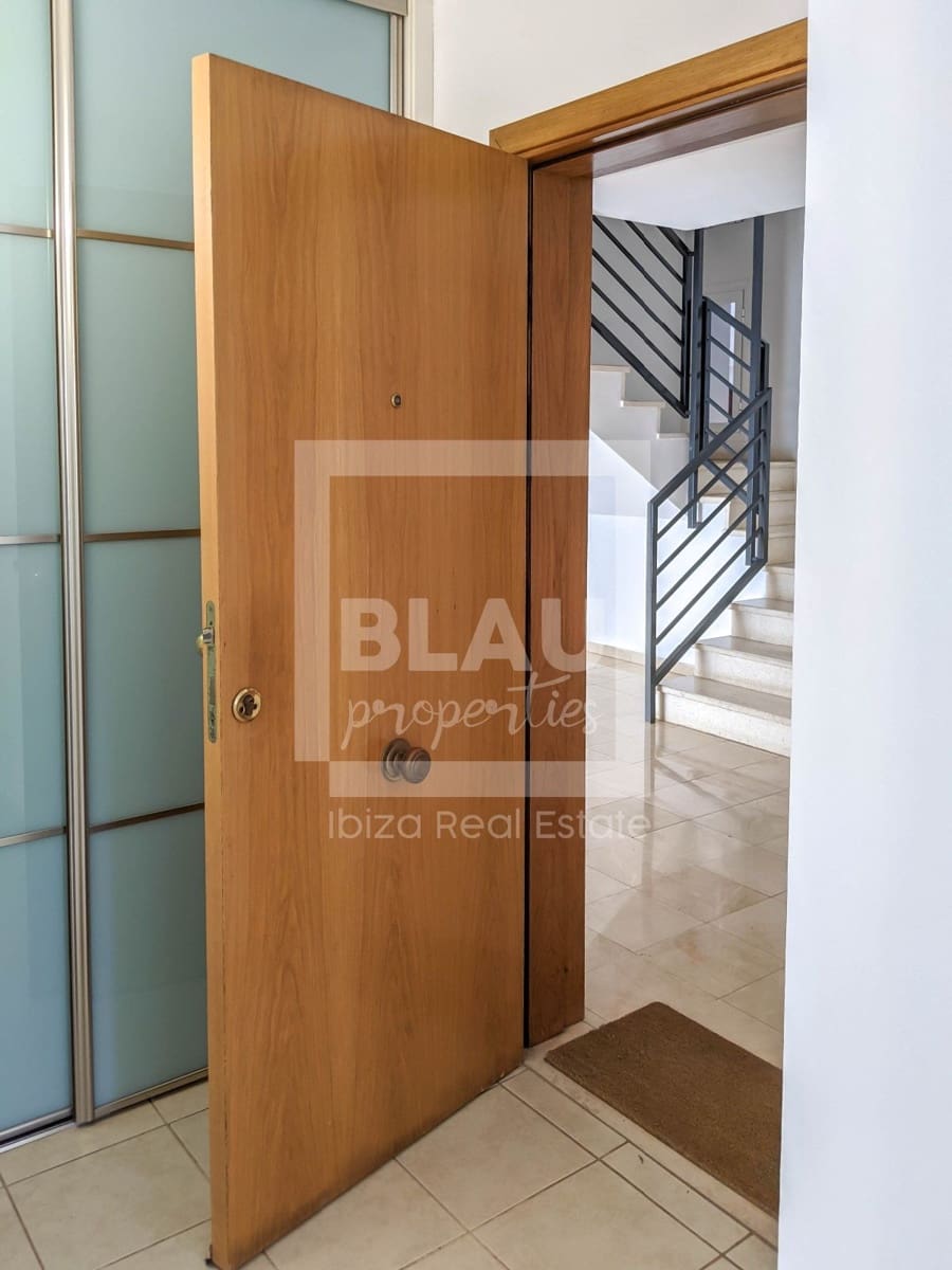 Piso de 2 habitaciones en Ibiza / Eivissa ciudad en alquiler con piscina garaje - 1.850 € (Ref: 9450595)