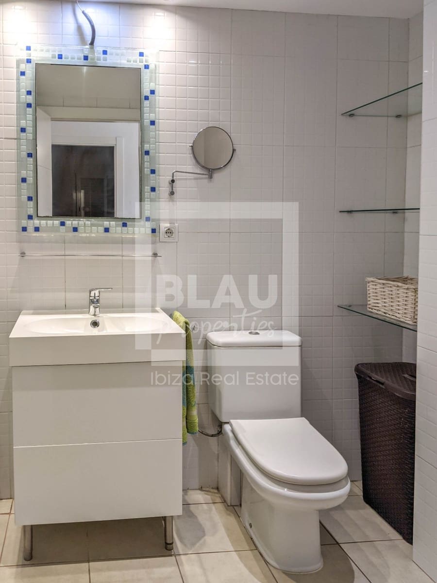 Piso de 2 habitaciones en Ibiza / Eivissa ciudad en alquiler con piscina garaje - 1.850 € (Ref: 9450595)