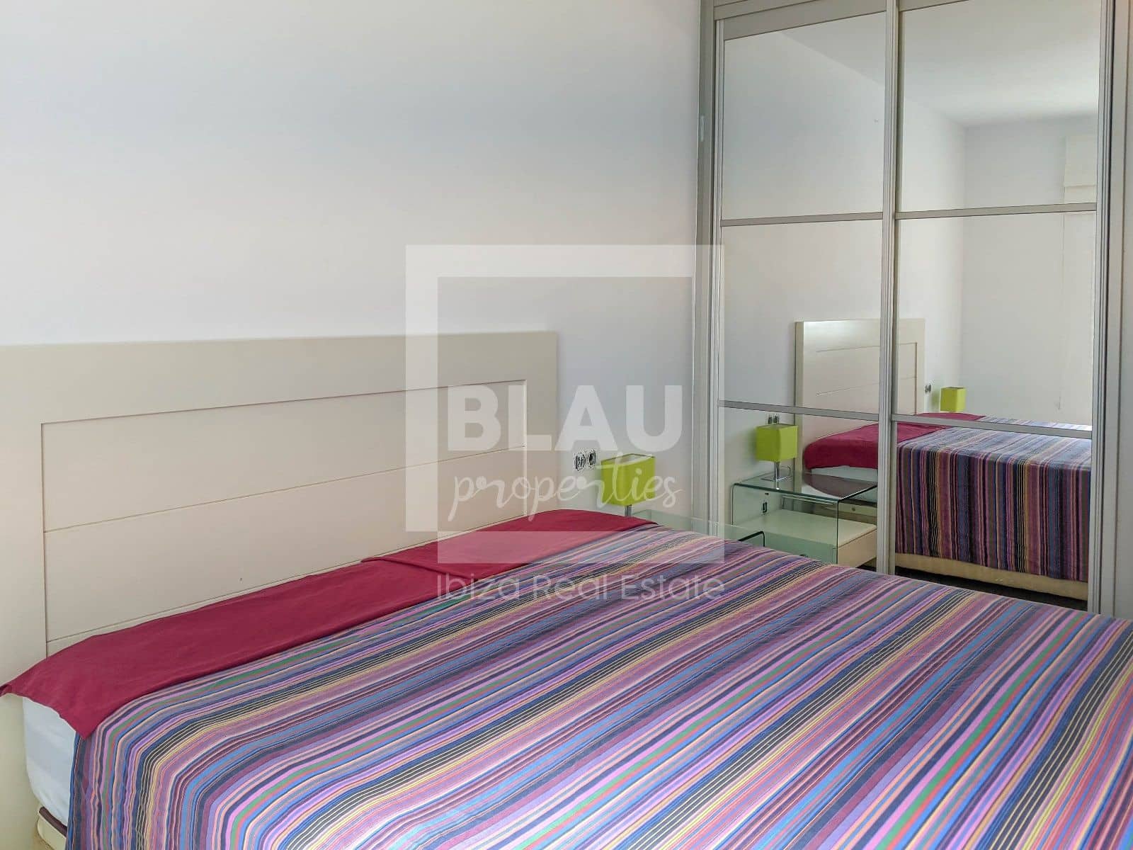 Piso de 2 habitaciones en Ibiza / Eivissa ciudad en alquiler con piscina garaje - 1.850 € (Ref: 9450595)