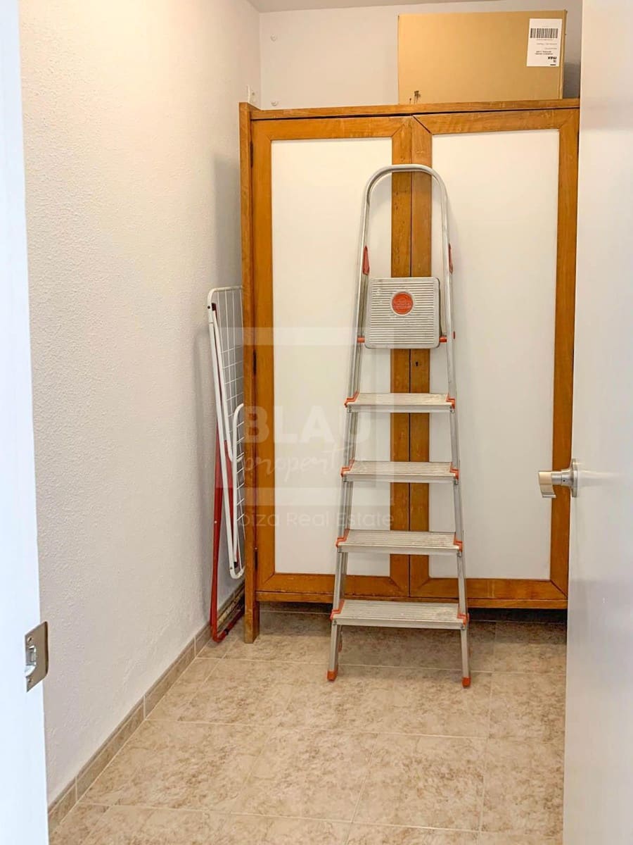 2 sypialnia Penthouse do wynajęcia w Sant Antoni de Portmany z basenem garażem - 2 900 € (Ref: 9479251)