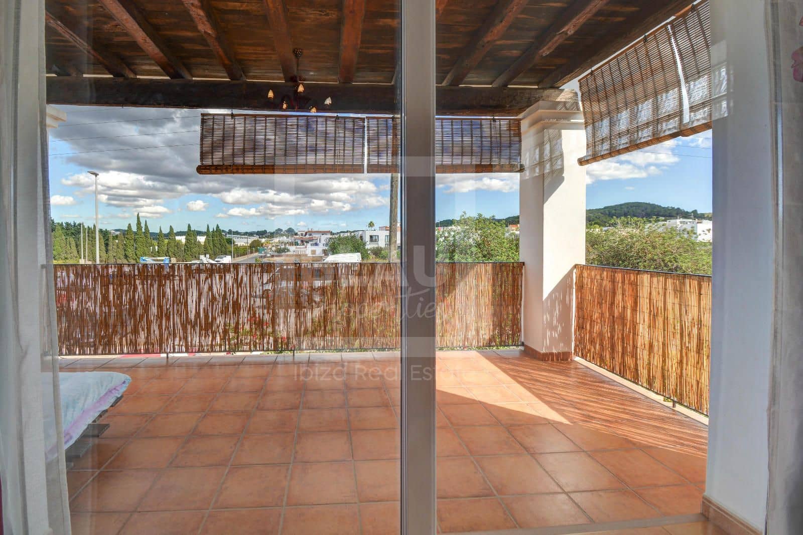 4 soveværelse Villa til leje i Sant Antoni de Portmany med swimmingpool - € 10.500 (Ref: 9525589)