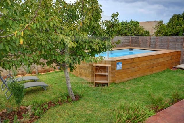 4 soveværelse Villa til leje i Sant Antoni de Portmany med swimmingpool - € 10.500 (Ref: 9525589)