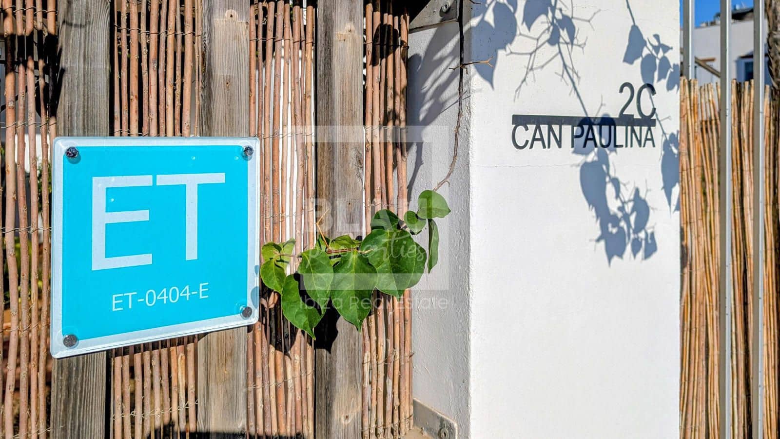 4 soveværelse Villa til leje i Sant Antoni de Portmany med swimmingpool - € 10.500 (Ref: 9525589)