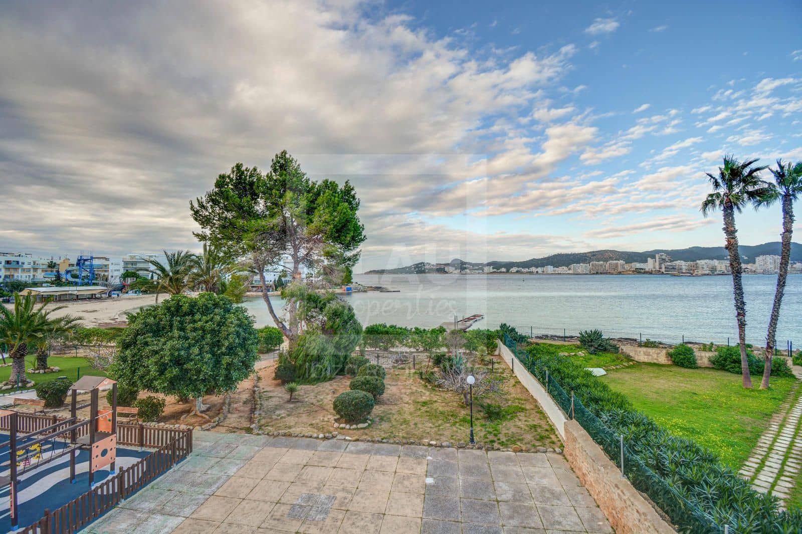 3 camera da letto Attico in vendita in San Jose / Sant Josep de Sa Talaia con piscina garage - 555.000 € (Rif: 9550446)