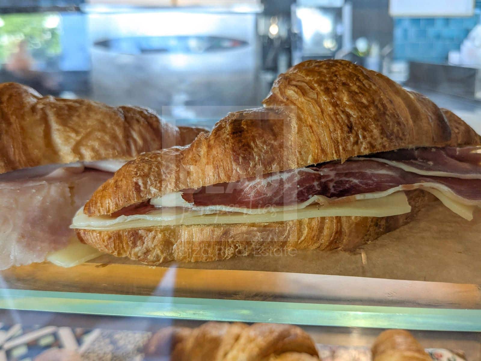 Local Commercial à louer à San Jose / Sant Josep de Sa Talaia - 2 500 € (Ref: 9715604)