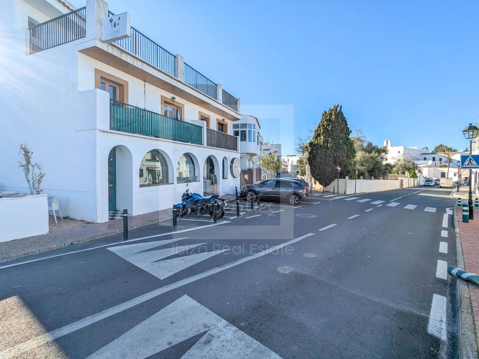 Local Commercial à louer à San Jose / Sant Josep de Sa Talaia - 2 500 € (Ref: 9715604)