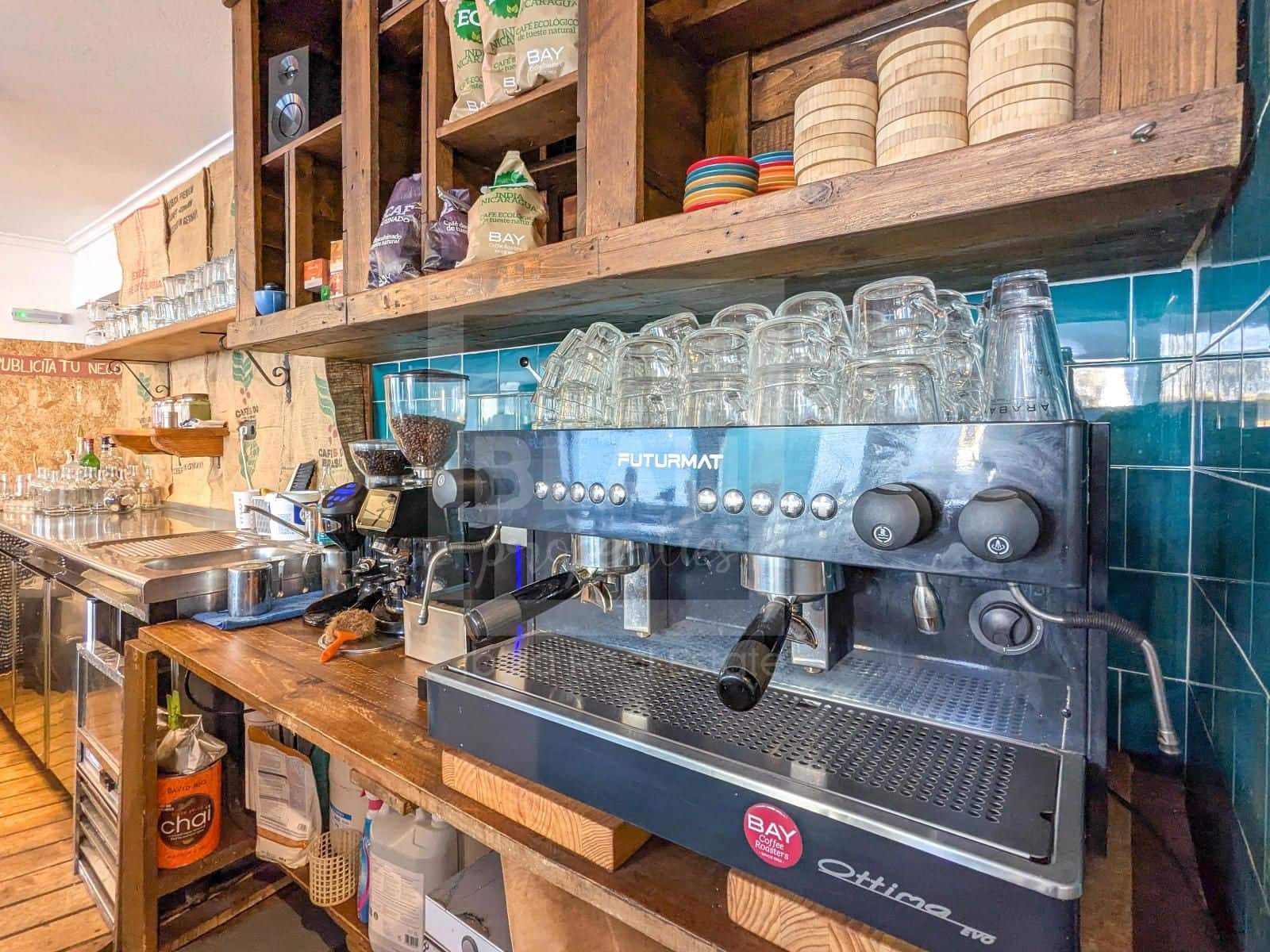 Local Commercial à louer à San Jose / Sant Josep de Sa Talaia - 2 500 € (Ref: 9715604)