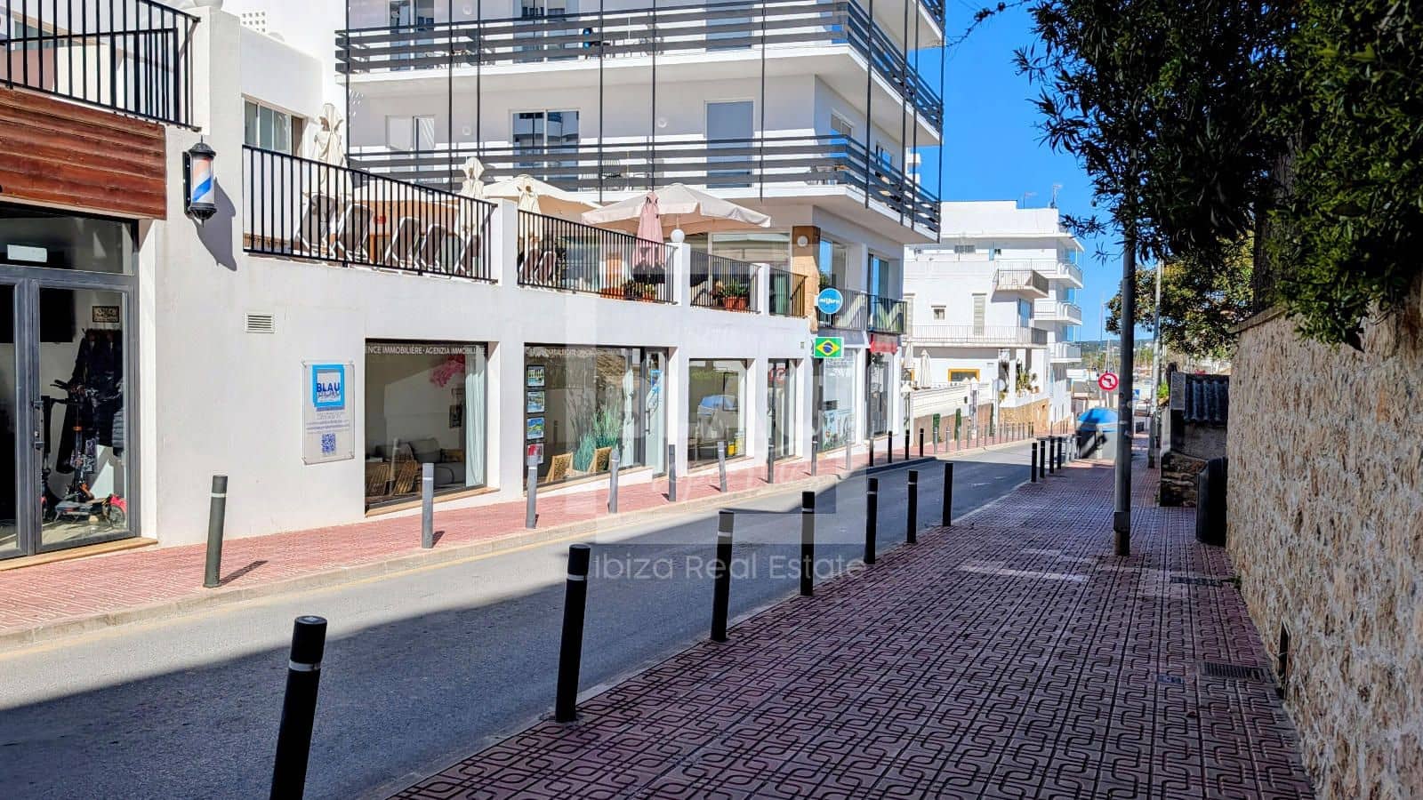 Kaupallinen vuokrattavana paikassa Sant Antoni de Portmany - 1 400 € (Ref: 9780114)