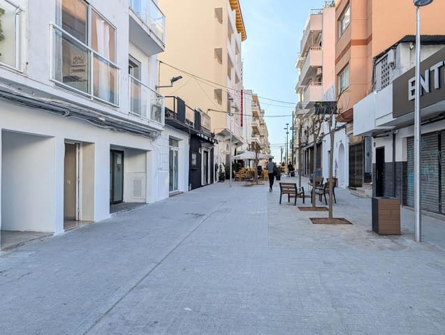 Commerciale da affittare in Sant Antoni de Portmany - 2.100 € (Rif: 9872263)