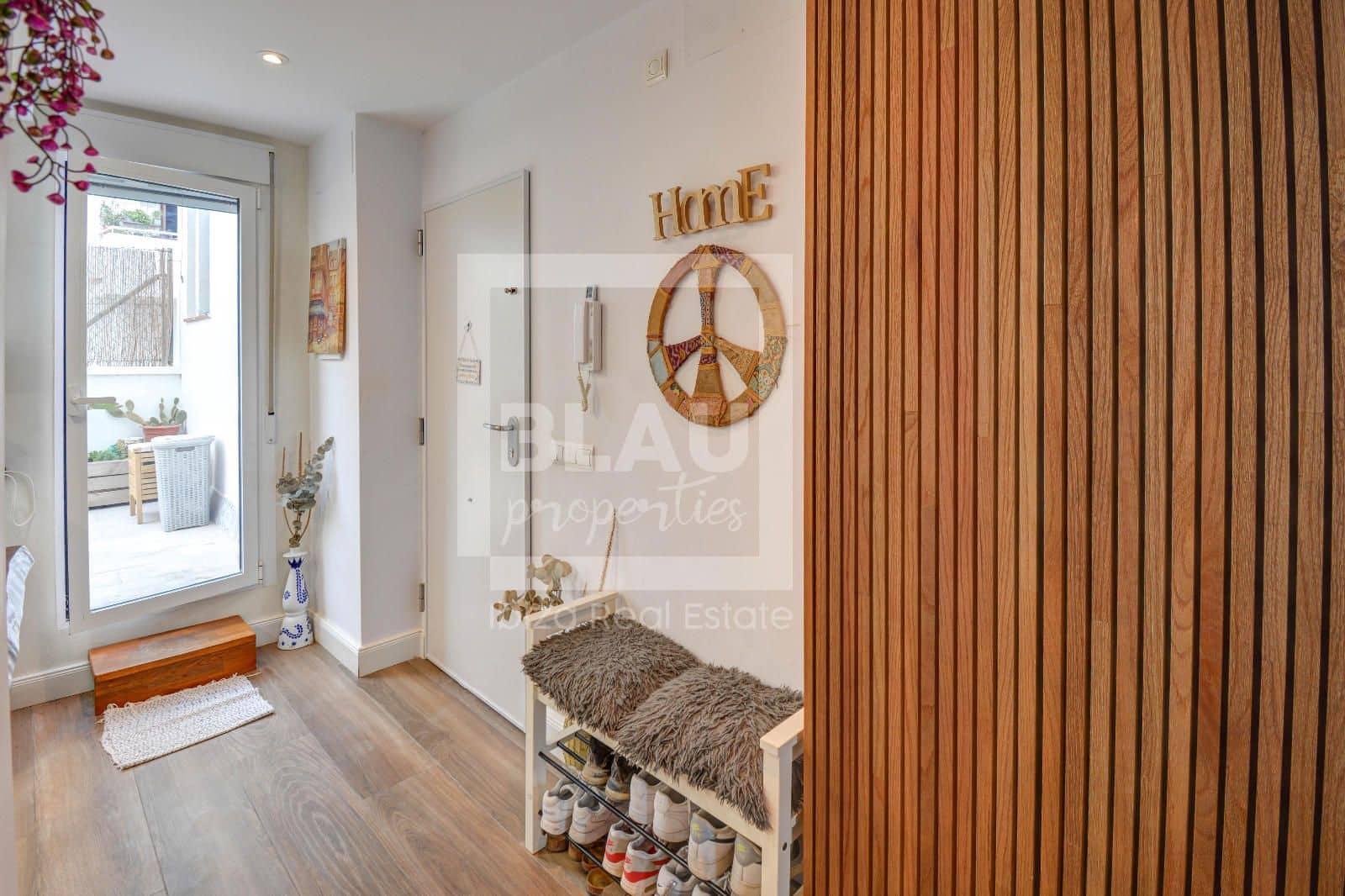 Piso de 2 habitaciones en Sant Antoni de Portmany en venta con garaje - 485.000 € (Ref: 9979313)