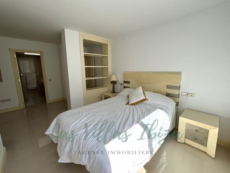 3 bedroom Apartment for sale in Ibiza / Eivissa town with garage - € 2,800,000 (Ref: 8837003)