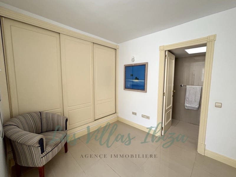 3 bedroom Apartment for sale in Ibiza / Eivissa town with garage - € 2,800,000 (Ref: 8837003)