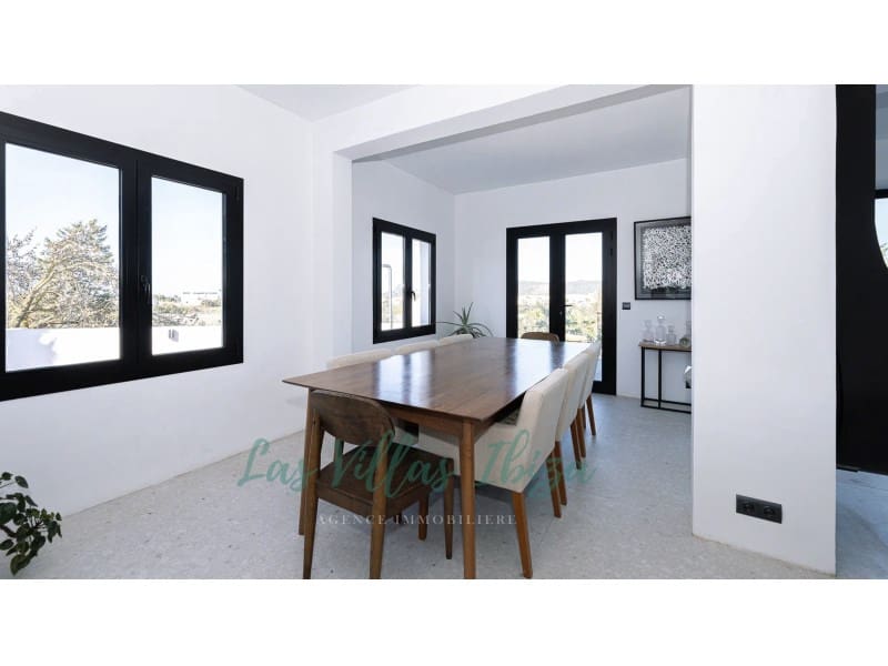 5 soveværelse Villa til salg i Cala d'en Bou med swimmingpool garage - € 2.490.000 (Ref: 8837006)