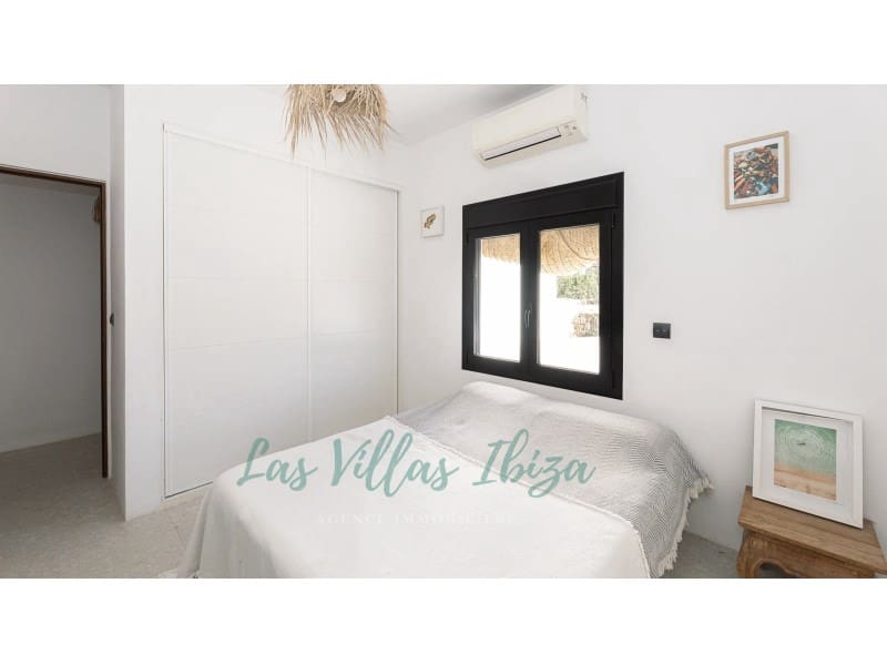 5 soveværelse Villa til salg i Cala d'en Bou med swimmingpool garage - € 2.490.000 (Ref: 8837006)