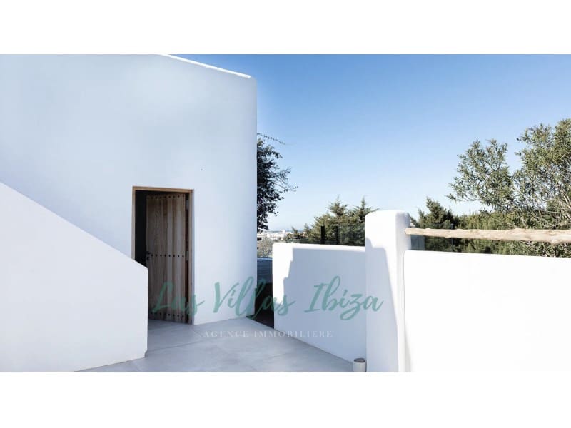 5 soveværelse Villa til salg i Cala d'en Bou med swimmingpool garage - € 2.490.000 (Ref: 8837006)