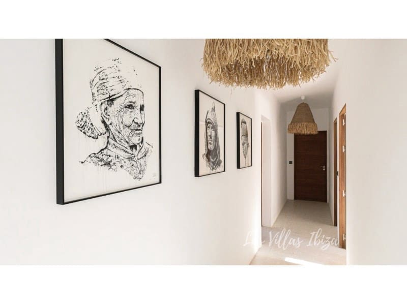 5 slaapkamer Villa te koop in Cala d'en Bou met zwembad garage - € 2.490.000 (Ref: 8837006)