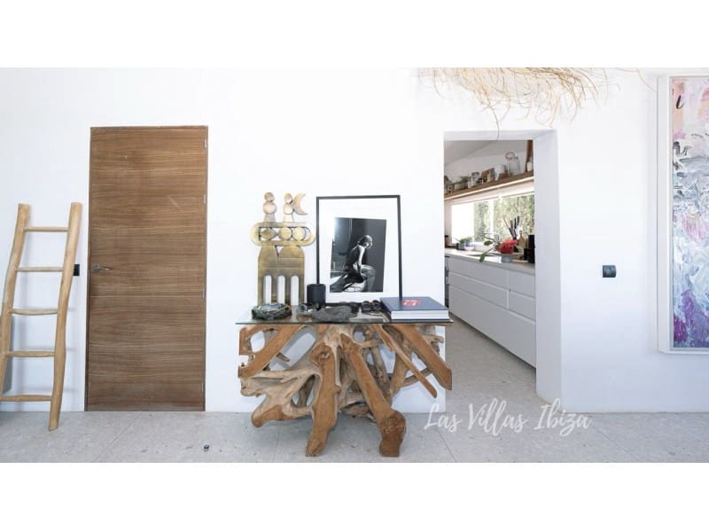 5 slaapkamer Villa te koop in Cala d'en Bou met zwembad garage - € 2.490.000 (Ref: 8837006)