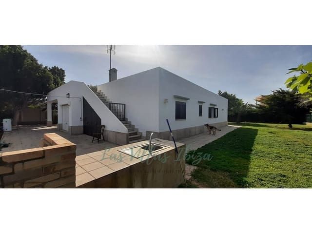 3 slaapkamer Villa te koop in San Jose / Sant Josep de Sa Talaia - € 1.800.000 (Ref: 8837007)