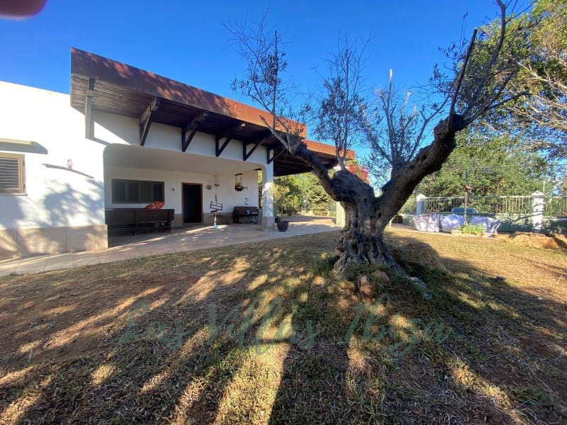 3 slaapkamer Villa te koop in San Jose / Sant Josep de Sa Talaia - € 1.800.000 (Ref: 8837007)