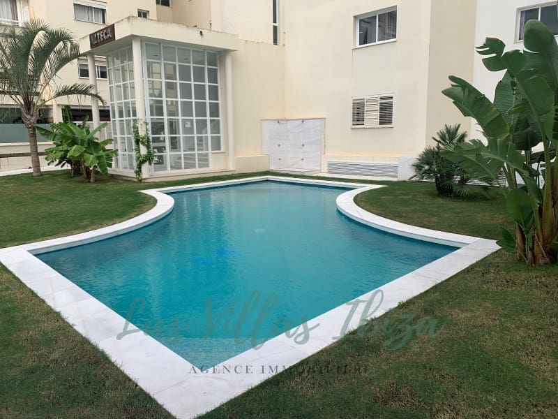 2 soveværelse Lejlighed til salg i Ibiza by med swimmingpool - € 770.000 (Ref: 8843622)