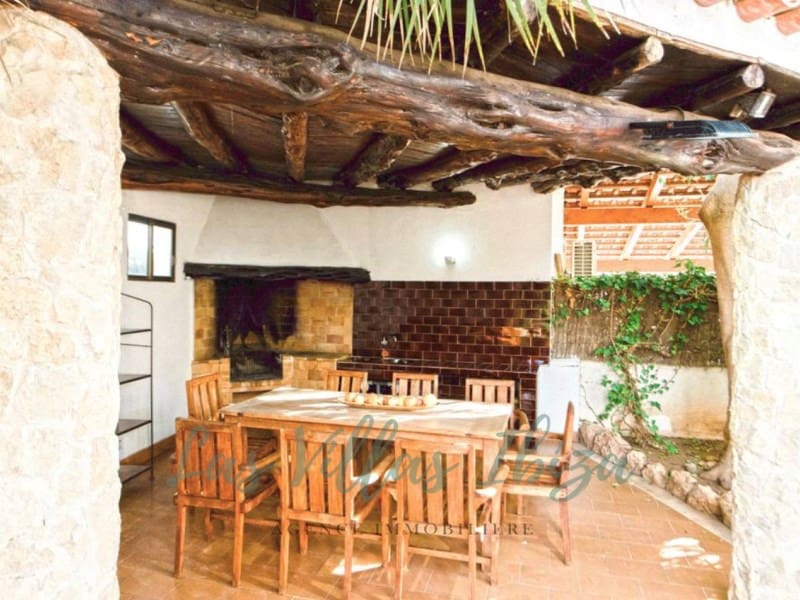 7 bedroom Villa for sale in Ibiza / Eivissa town with pool - € 2,290,000 (Ref: 8843624)