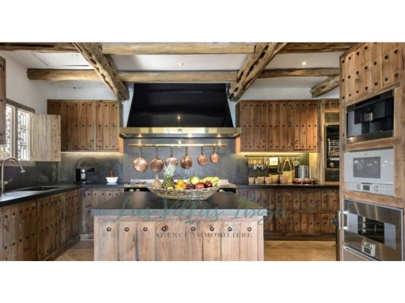 6 chambre Villa/Maison à vendre à Es Figueral avec piscine garage - 28 000 000 € (Ref: 8847890)