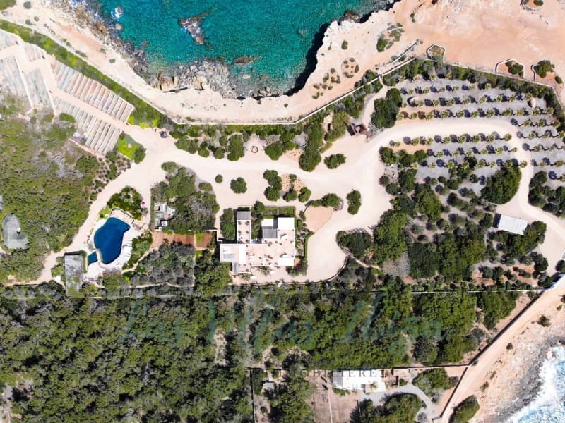 6 chambre Villa/Maison à vendre à Es Figueral avec piscine garage - 28 000 000 € (Ref: 8847890)