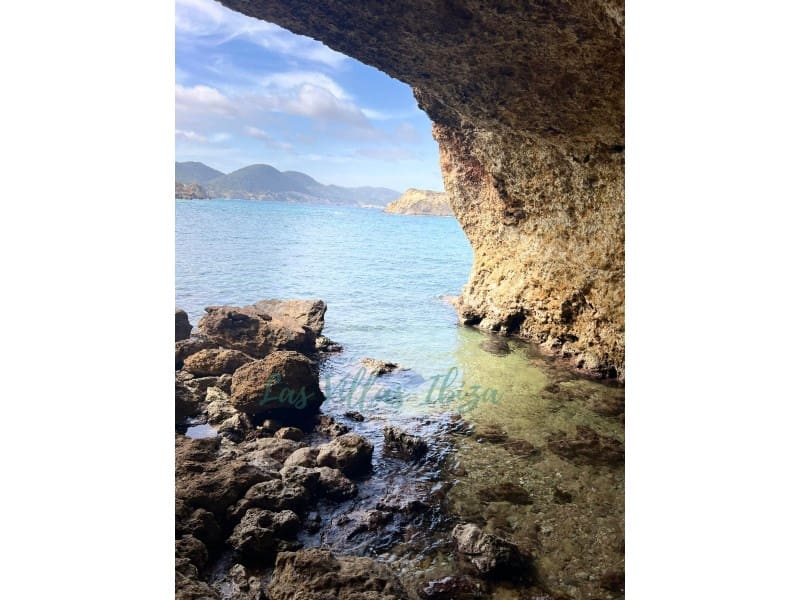 6 chambre Villa/Maison à vendre à Es Figueral avec piscine garage - 28 000 000 € (Ref: 8847890)