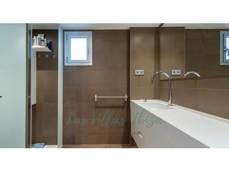 4 Zimmer Apartment zu verkaufen in Ibiza / Eivissa Stadt mit Garage - 1.200.000 € (Ref: 8847891)