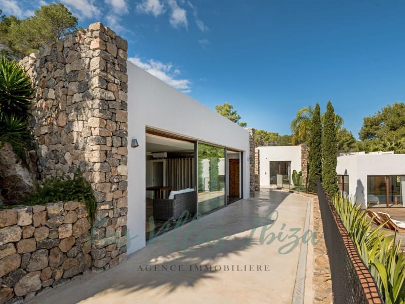 4 bedroom Villa for sale in San Jose / Sant Josep de Sa Talaia with pool garage - € 3,700,000 (Ref: 8847892)