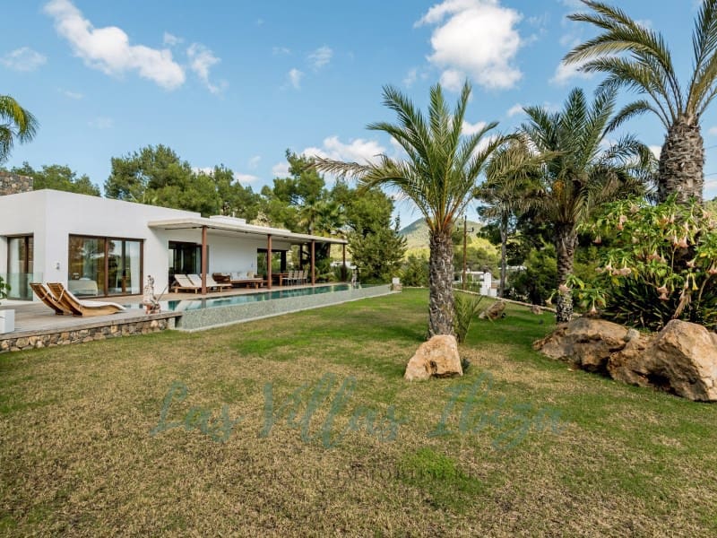 4 bedroom Villa for sale in San Jose / Sant Josep de Sa Talaia with pool garage - € 3,700,000 (Ref: 8847892)