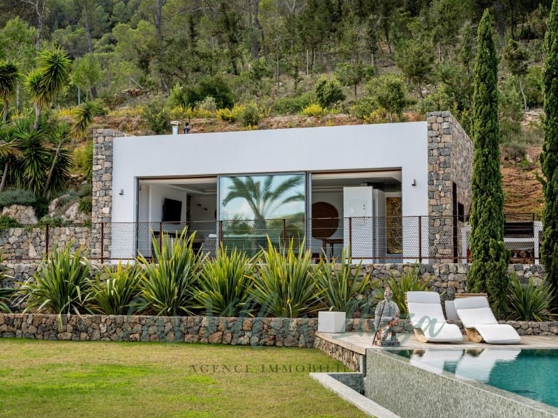 4 bedroom Villa for sale in San Jose / Sant Josep de Sa Talaia with pool garage - € 3,700,000 (Ref: 8847892)