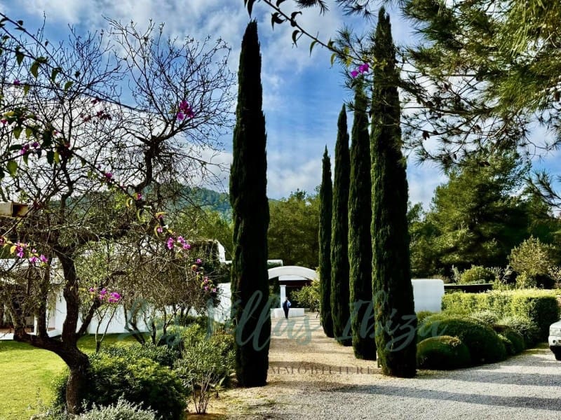 5 soveværelse Villa til salg i Can Furnet med swimmingpool garage - € 8.900.000 (Ref: 8886340)