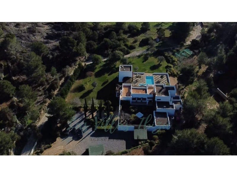 5 soveværelse Villa til salg i Can Furnet med swimmingpool garage - € 8.900.000 (Ref: 8886340)