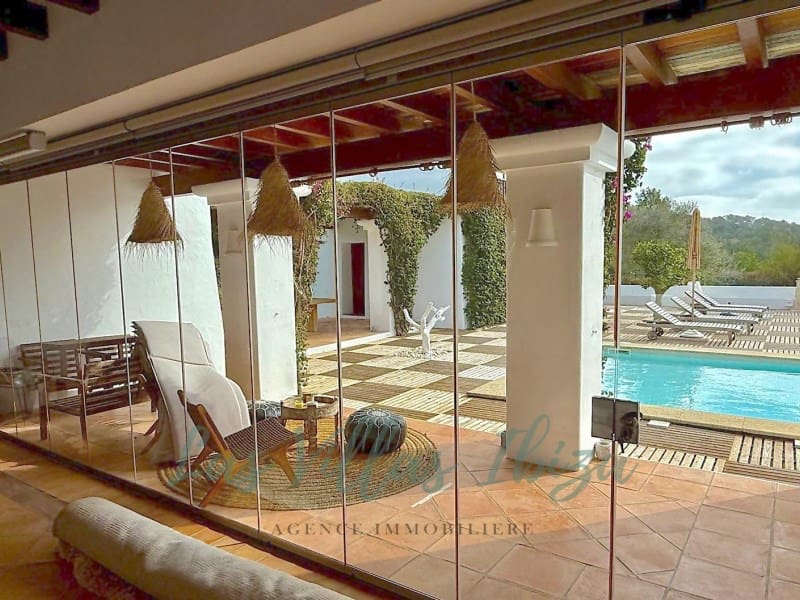 5 soveværelse Villa til salg i Can Furnet med swimmingpool garage - € 8.900.000 (Ref: 8886340)