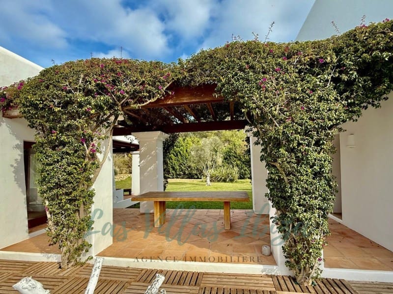 5 soveværelse Villa til salg i Can Furnet med swimmingpool garage - € 8.900.000 (Ref: 8886340)