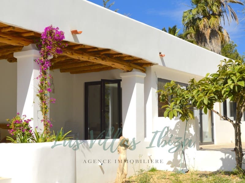 5 sovrum Villa till salu i Nuestra Senora de Jesus med pool - 2 990 000 € (Ref: 8895016)