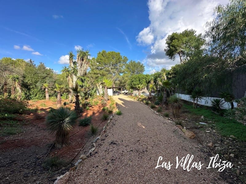 5 sovrum Villa till salu i Nuestra Senora de Jesus med pool - 2 990 000 € (Ref: 8895016)