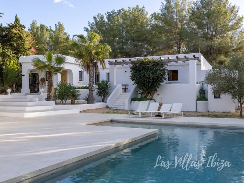 5 sovrum Villa till salu i Nuestra Senora de Jesus med pool - 2 990 000 € (Ref: 8895016)