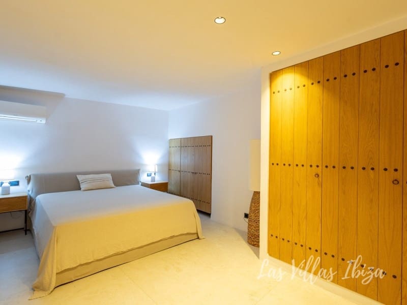 5 chambre Villa/Maison à vendre à Nuestra Senora de Jesus avec piscine - 2 990 000 € (Ref: 8895016)