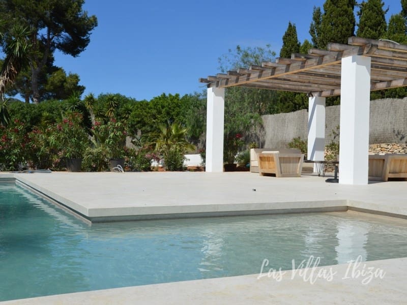 5 chambre Villa/Maison à vendre à Nuestra Senora de Jesus avec piscine - 2 990 000 € (Ref: 8895016)