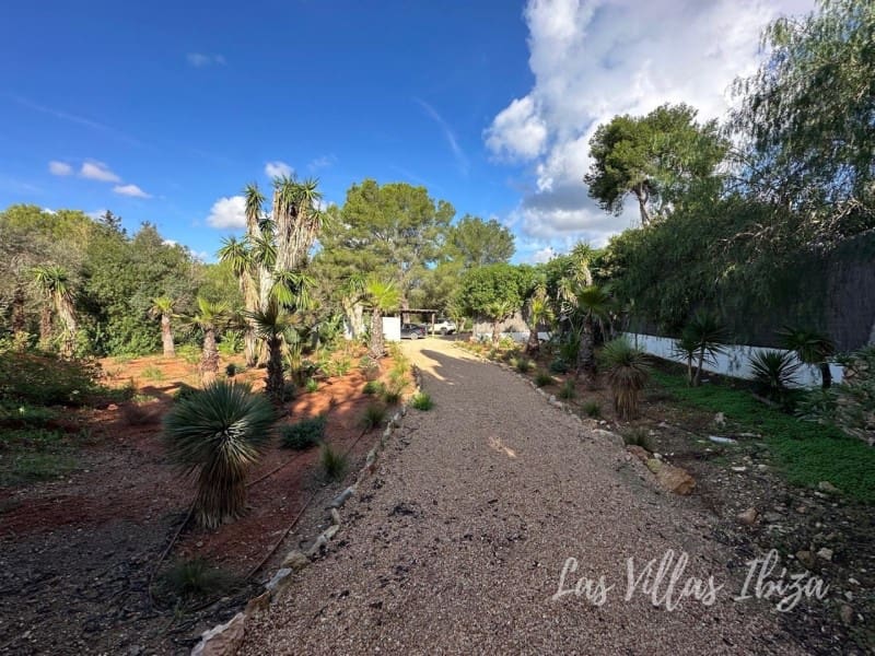 5 chambre Villa/Maison à vendre à Nuestra Senora de Jesus avec piscine - 2 990 000 € (Ref: 8895016)