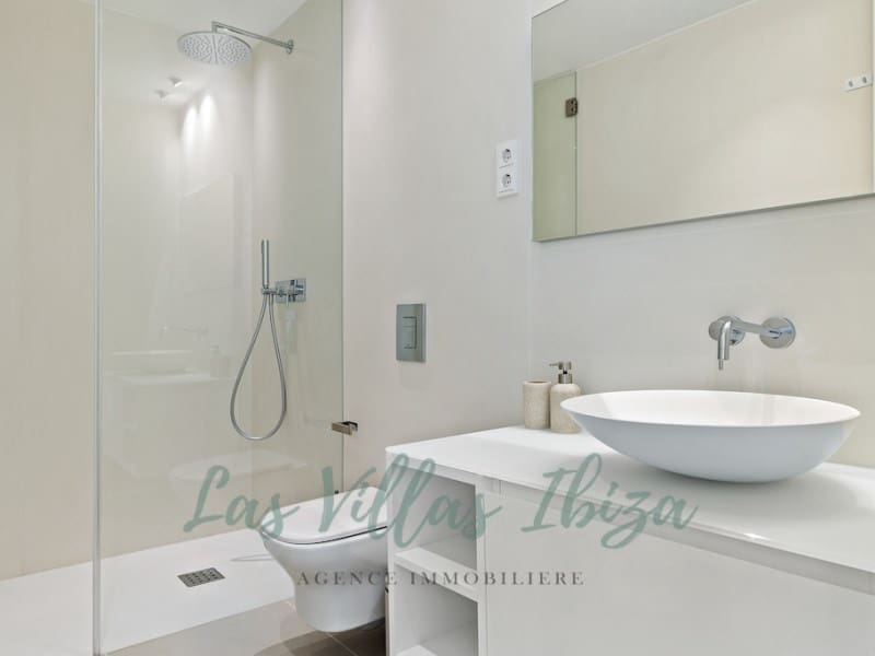 4 bedroom Apartment for sale in Nuestra Senora de Jesus with garage - € 2,750,000 (Ref: 8896864)