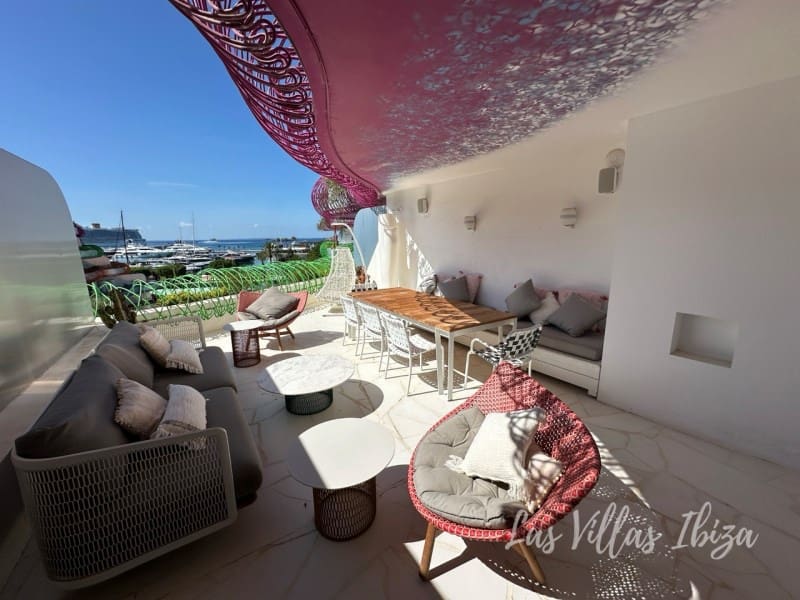 2 bedroom Apartment for sale in Ibiza / Eivissa town with pool garage - € 1,365,000 (Ref: 8916263)