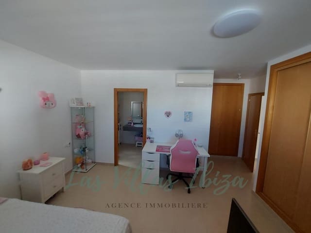 3 soverom Leilighet til salgs i Sant Rafael de Sa Creu, Sant Antoni de Portmany med garasje - € 890 000 (Ref: 8916726)