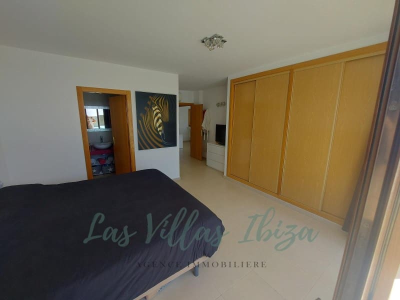 3 soveværelse Lejlighed til salg i Sant Rafael de Sa Creu med garage - € 890.000 (Ref: 8916726)