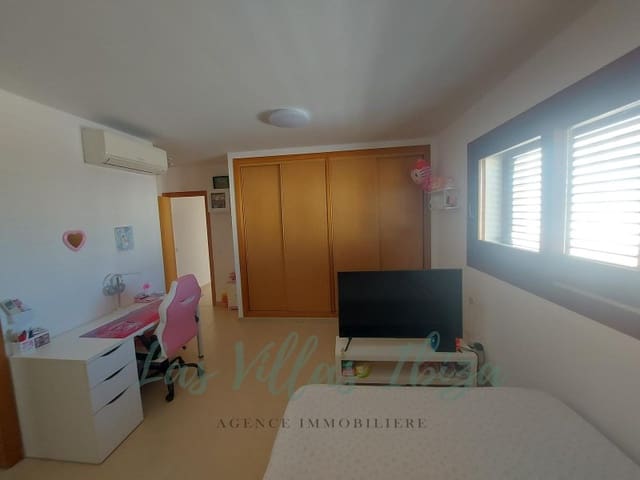 3 soverom Leilighet til salgs i Sant Rafael de Sa Creu, Sant Antoni de Portmany med garasje - € 890 000 (Ref: 8916726)